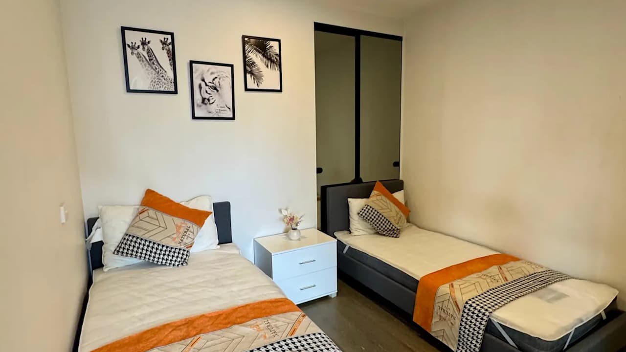 Furnished room in a share house