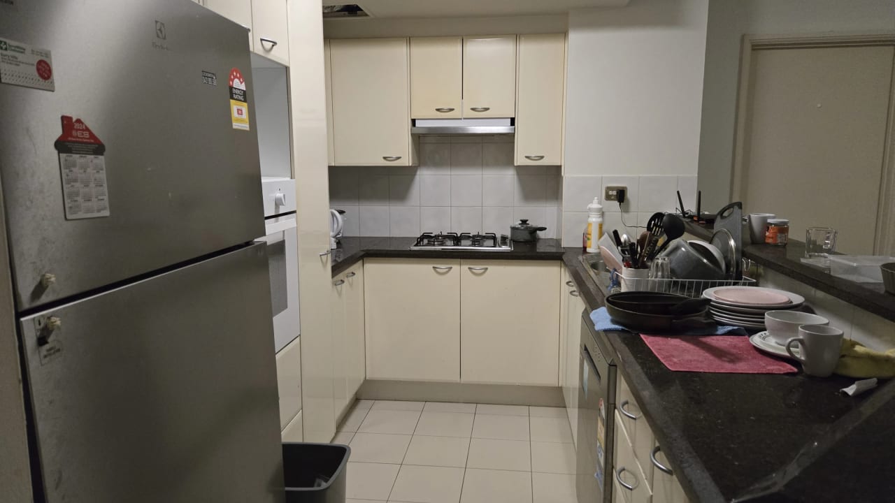 Furnished room in a flatshare