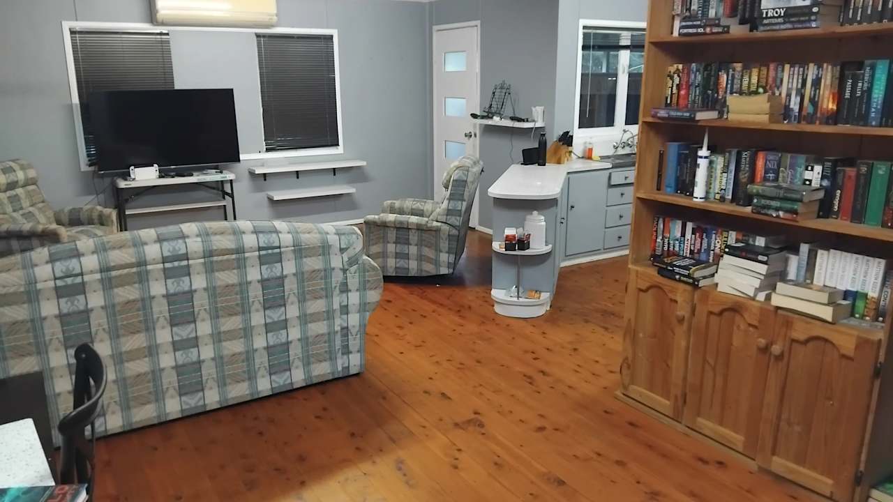 Furnished room in a share house