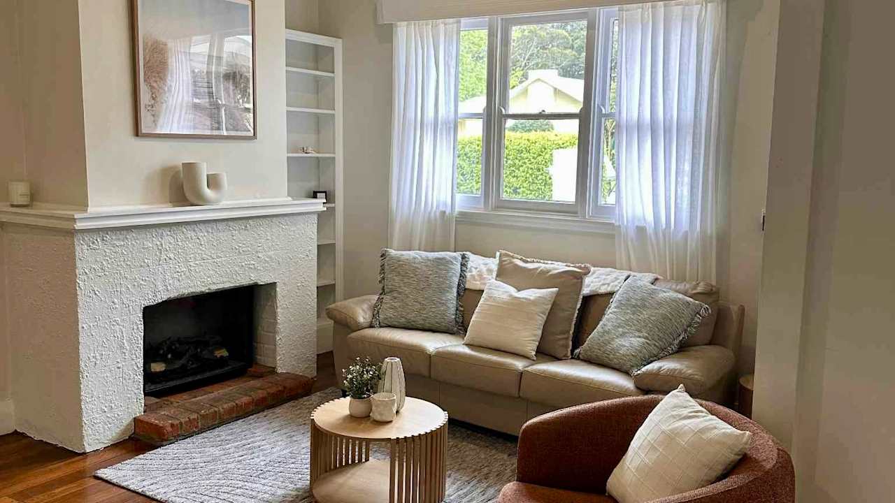 Furnished room with own bathroom