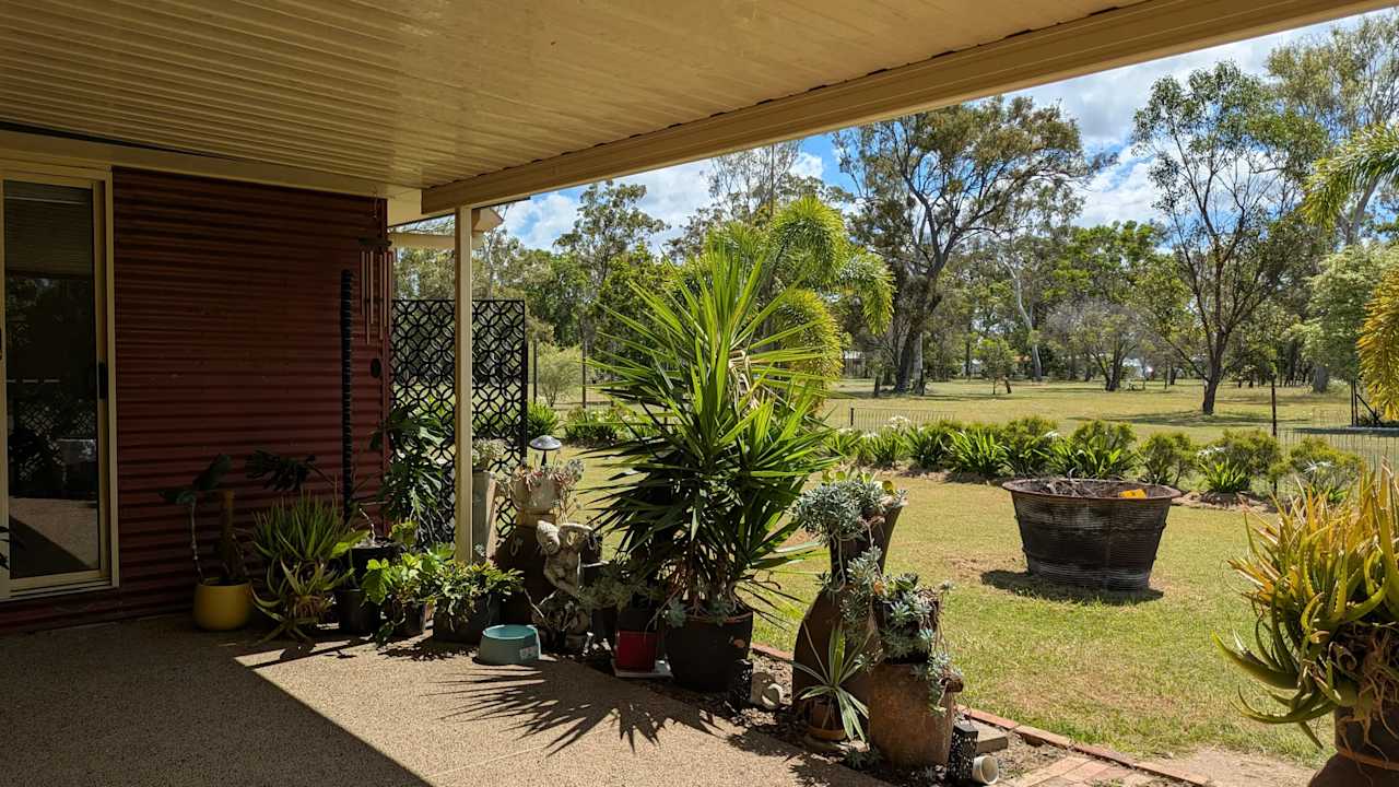 Room in a share house