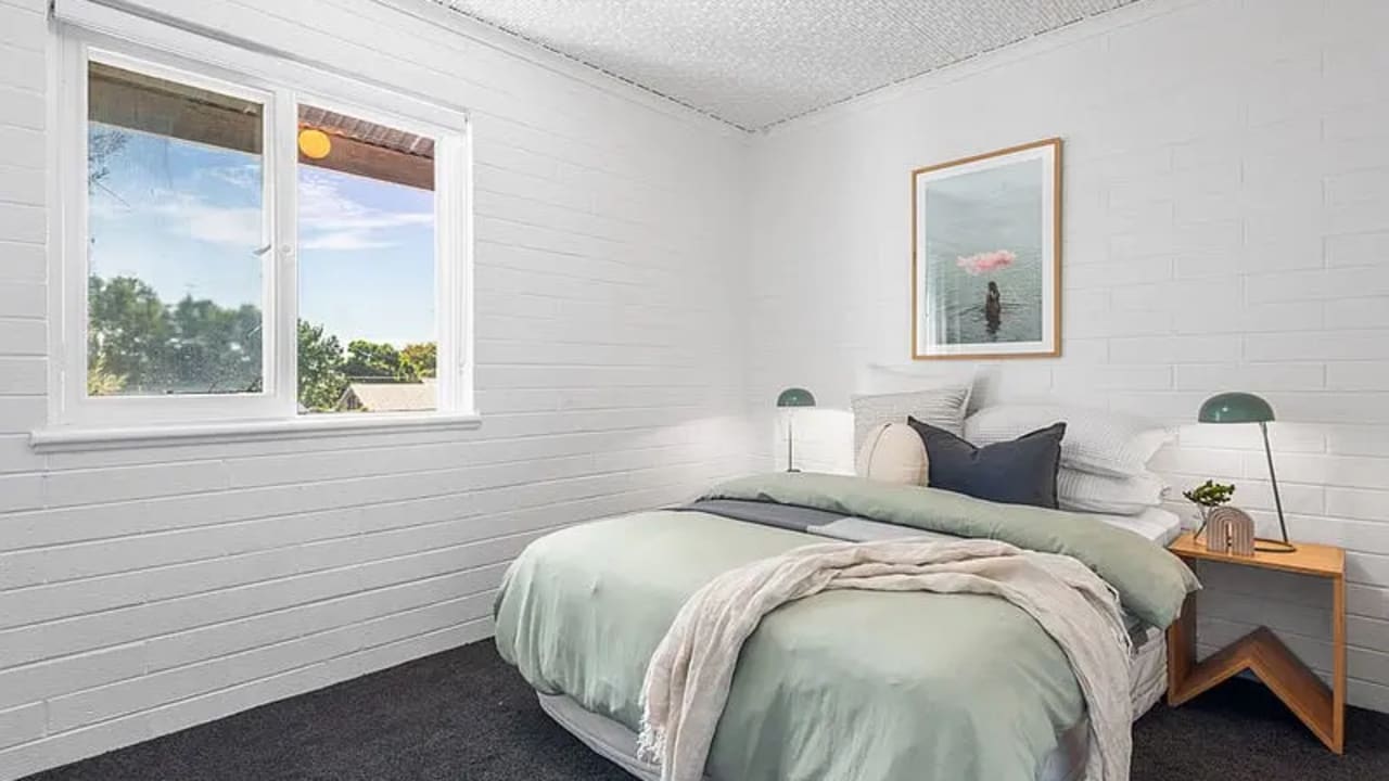 Unfurnished room in a share house