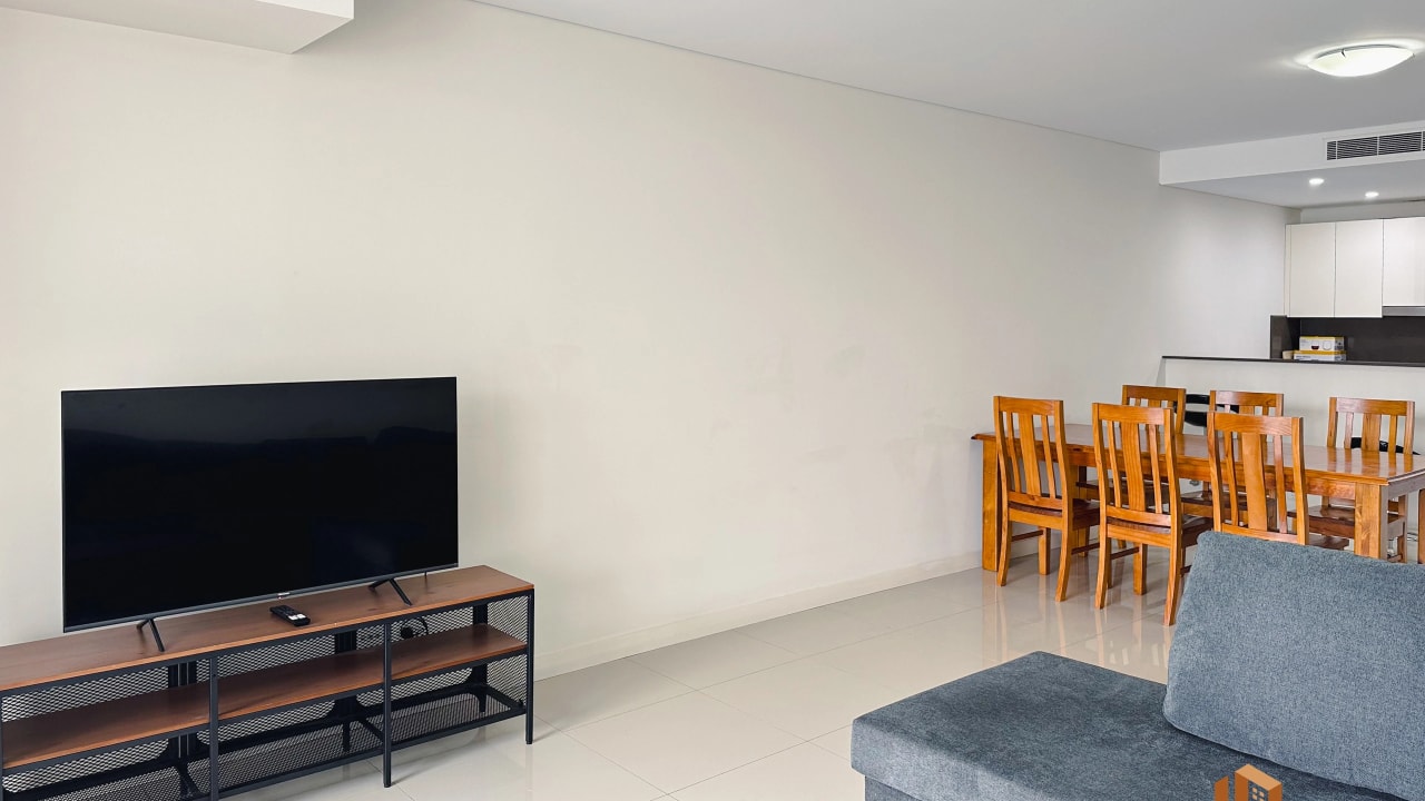 Furnished room in a flatshare