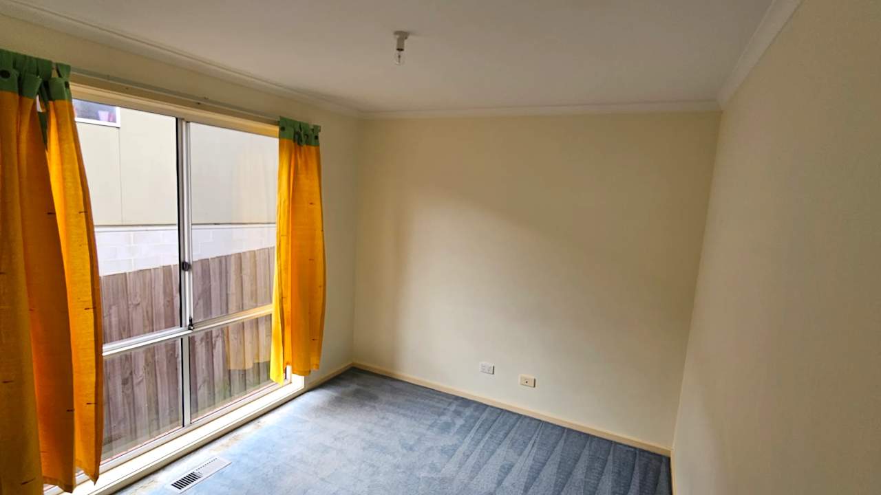 Unfurnished room in a share house