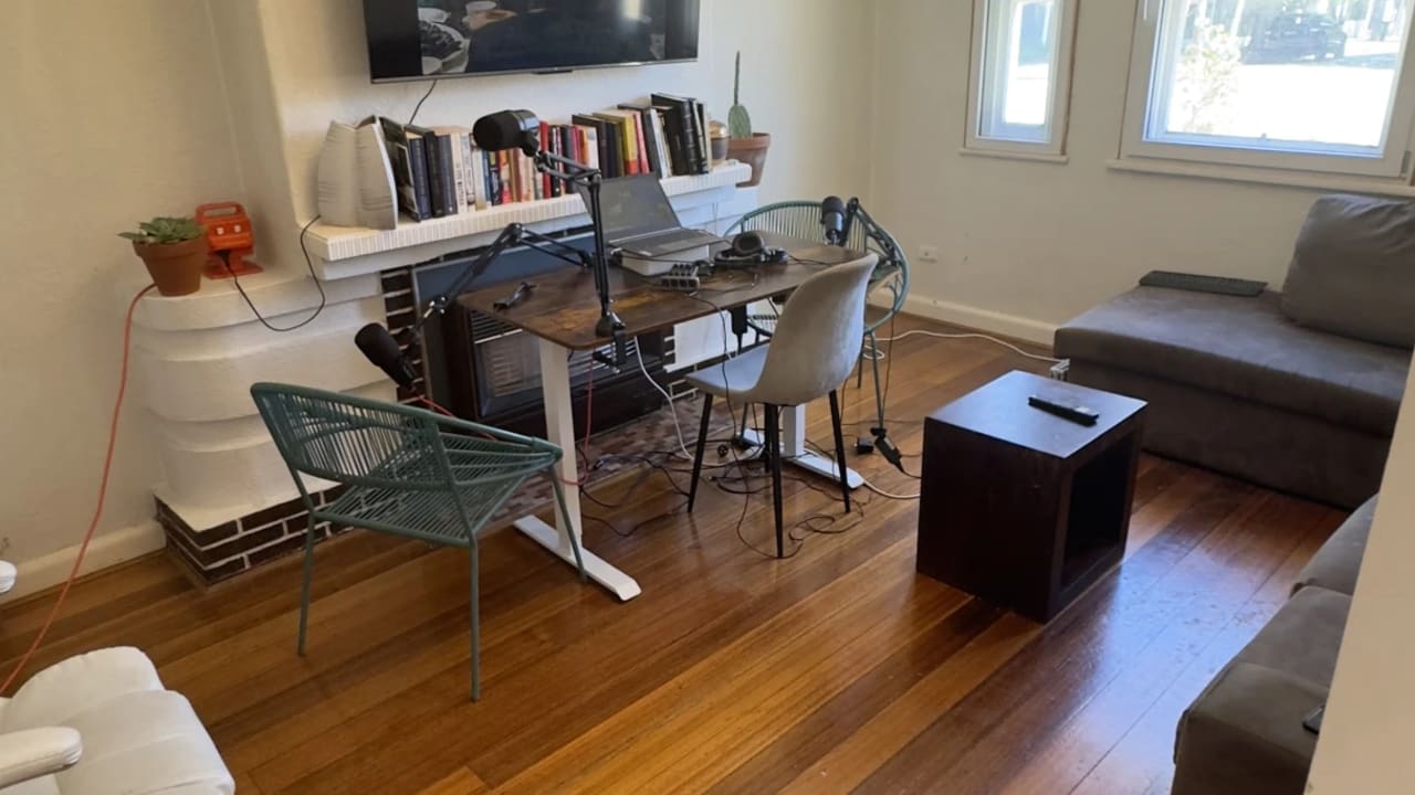 Furnished room in a share house