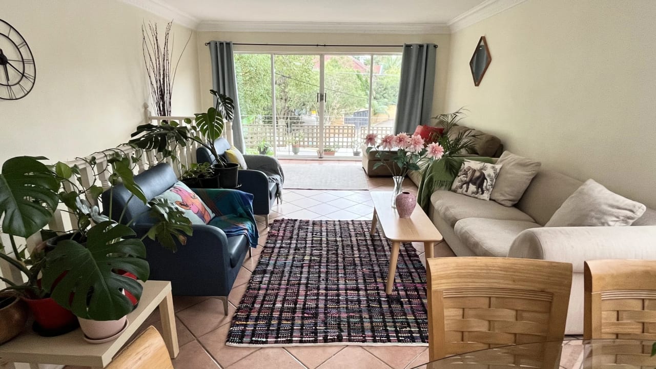 Whole property with 3 rooms for rent
