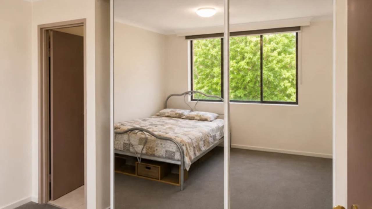 Furnished room with ensuite in a share house