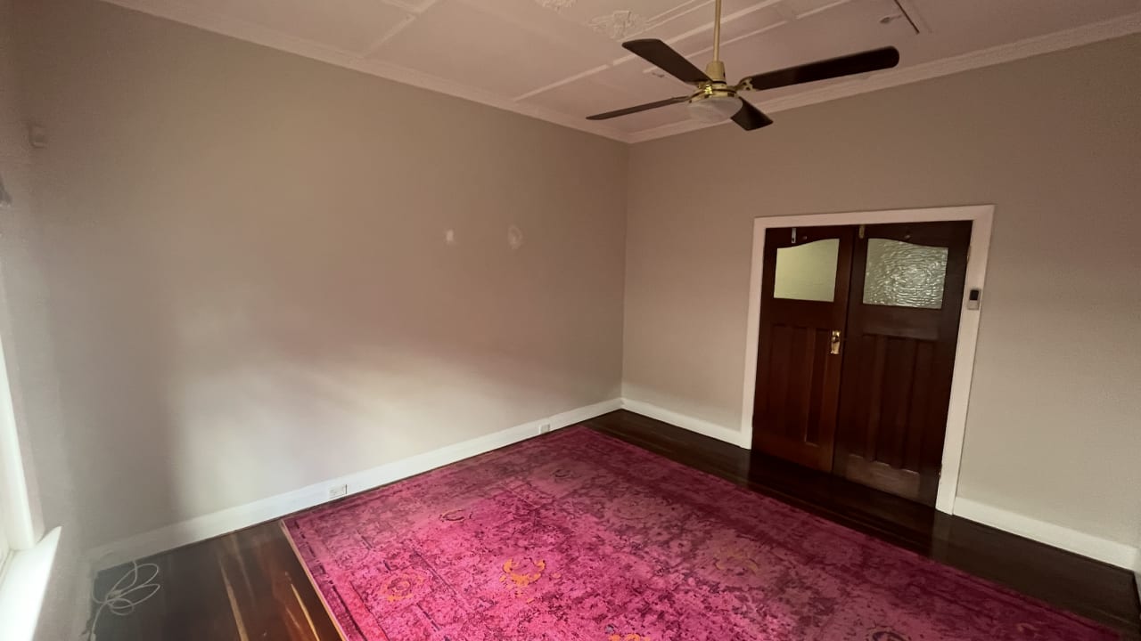 Unfurnished room in a share house