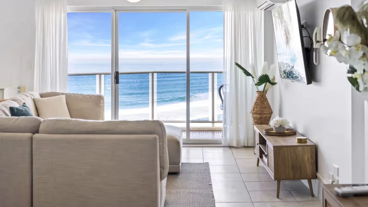 Whole property with 2 rooms for rent