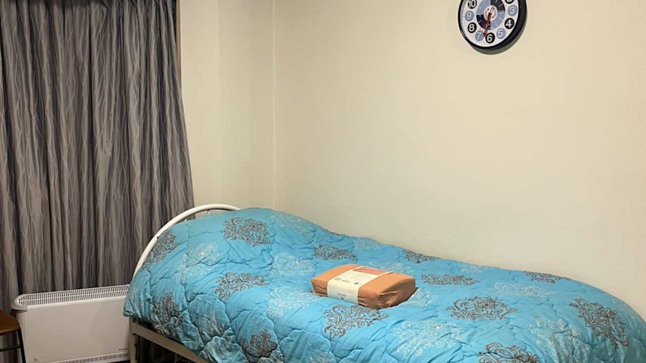 Furnished room with own bathroom