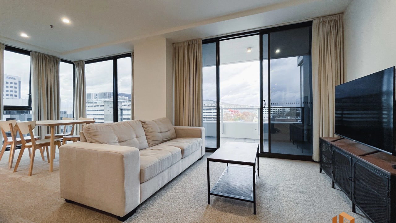 Furnished room with own bathroom