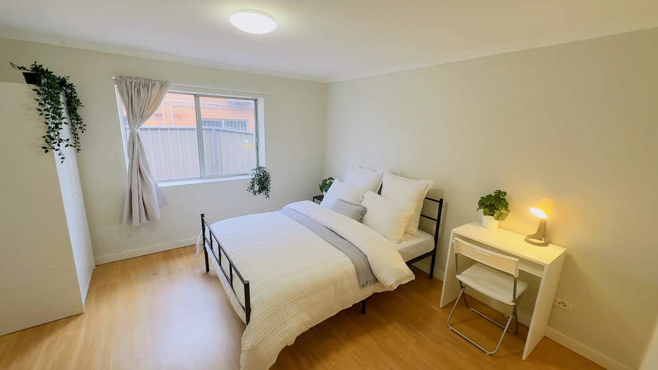 Furnished room in a share house