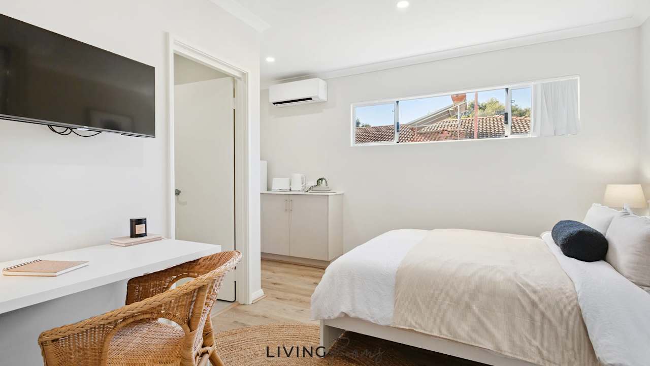 Furnished room with ensuite in a share house