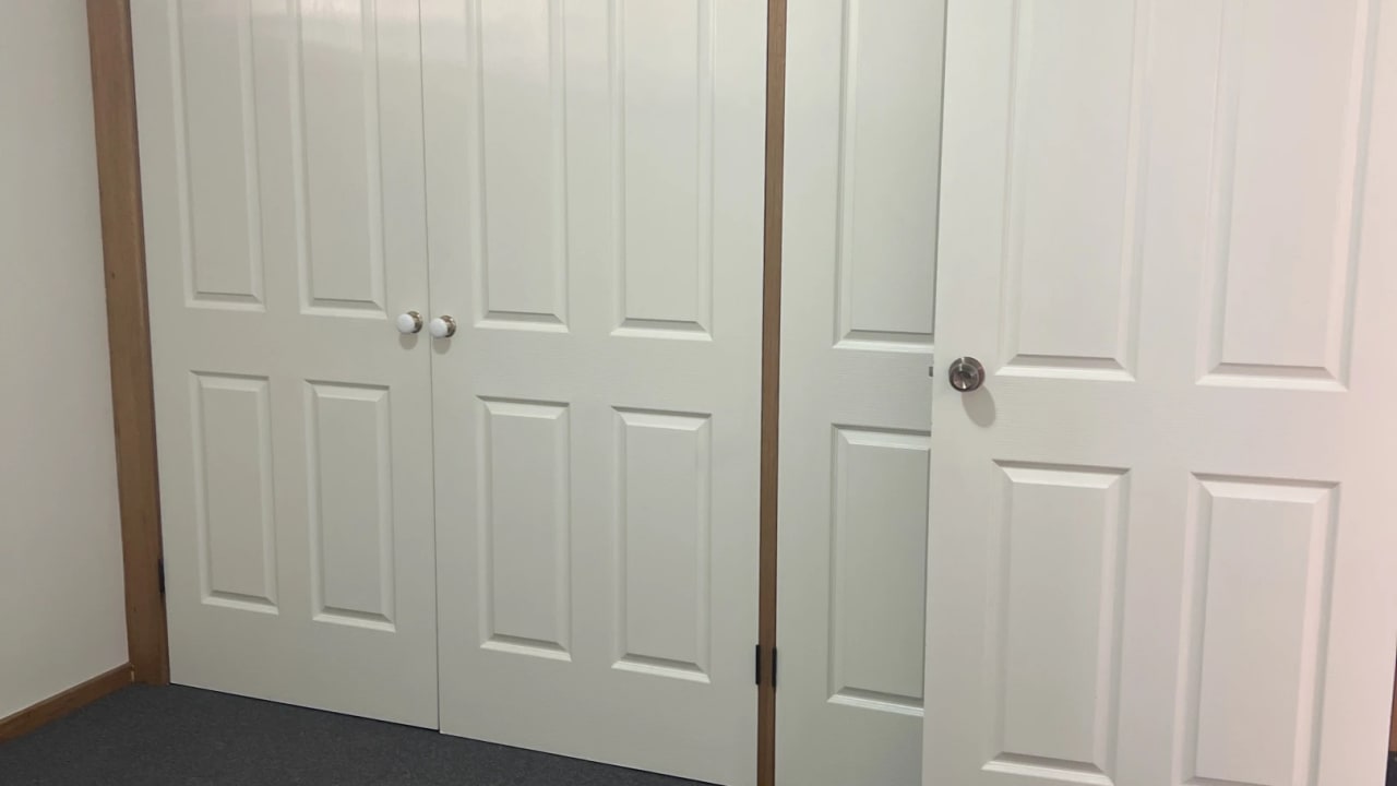 Unfurnished room in a share house