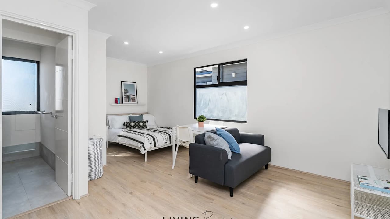Furnished room with ensuite in a share house