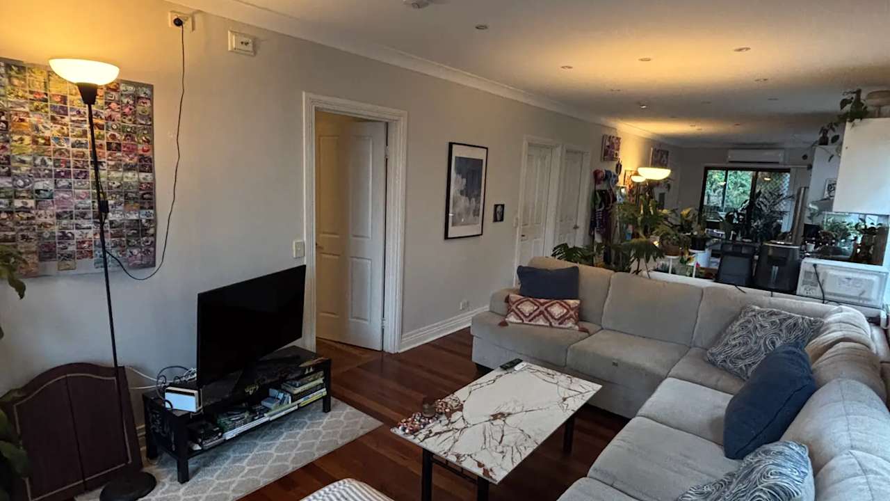 Unfurnished room in a share house