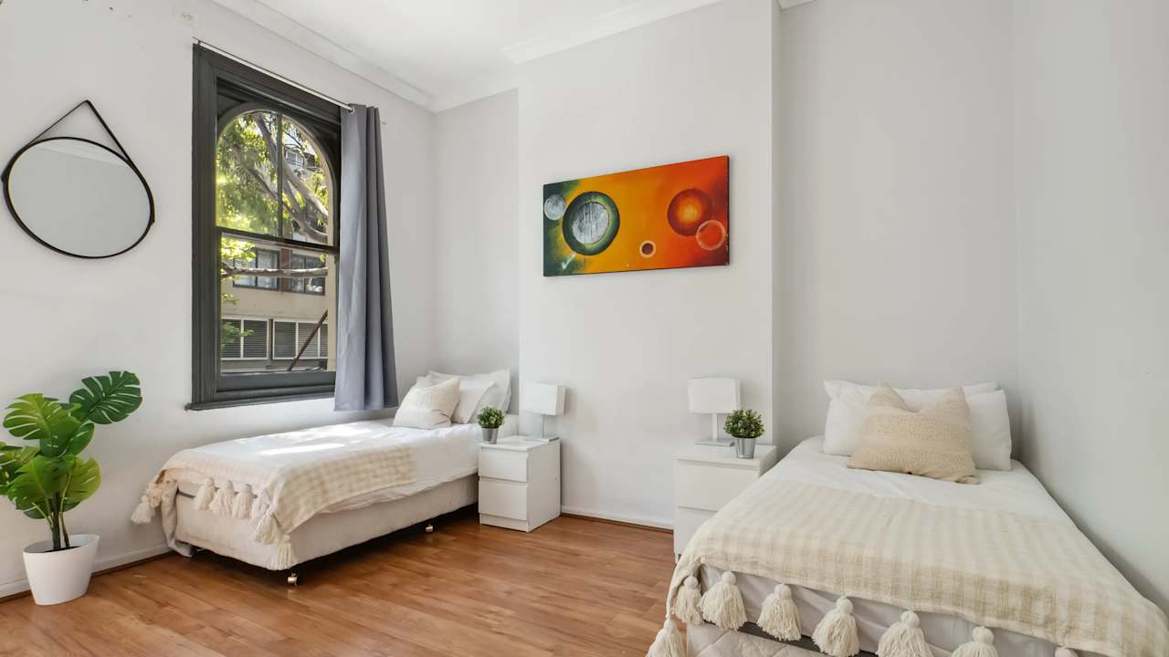 Furnished room in a share house