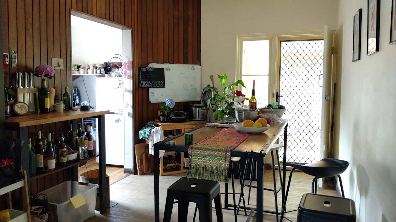 Whole property with 2 rooms for rent
