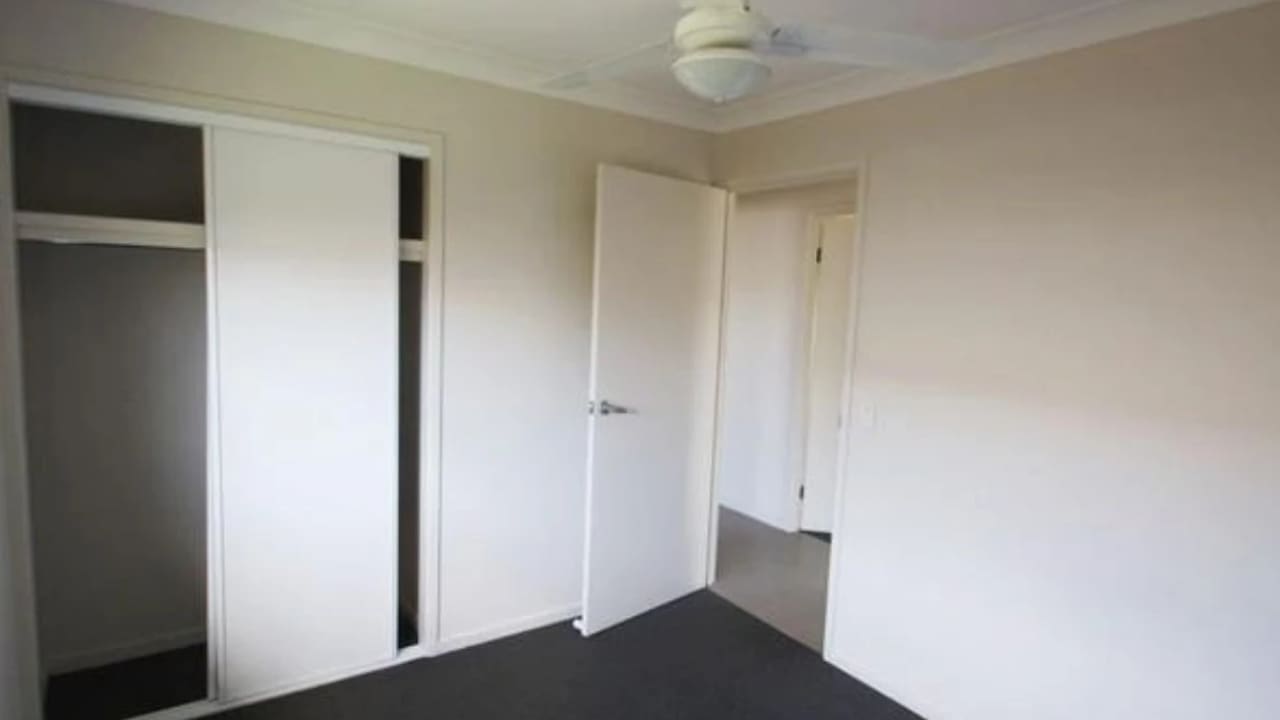 Unfurnished room with own bathroom