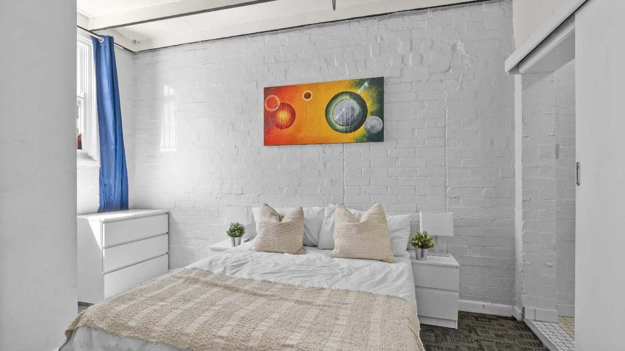 Furnished room studio flat for rent