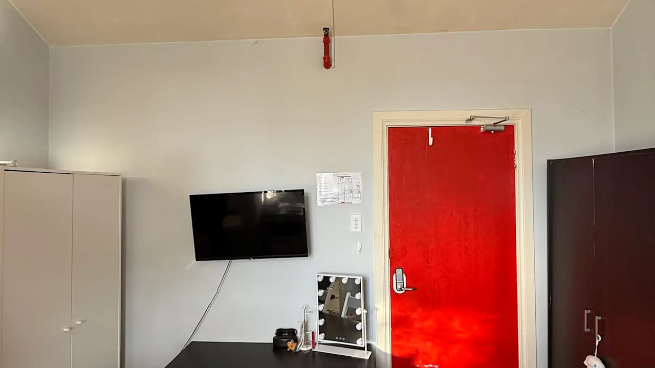 Furnished room studio flat for rent