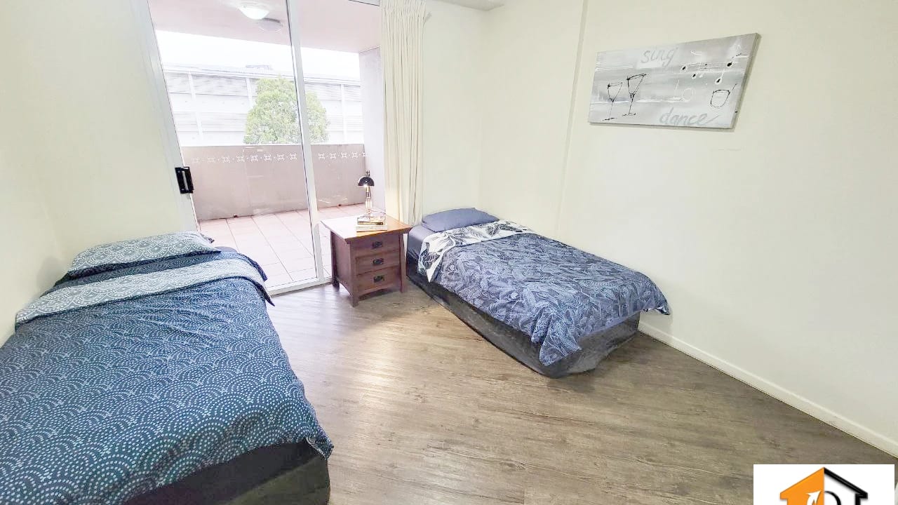 Furnished room with own bathroom