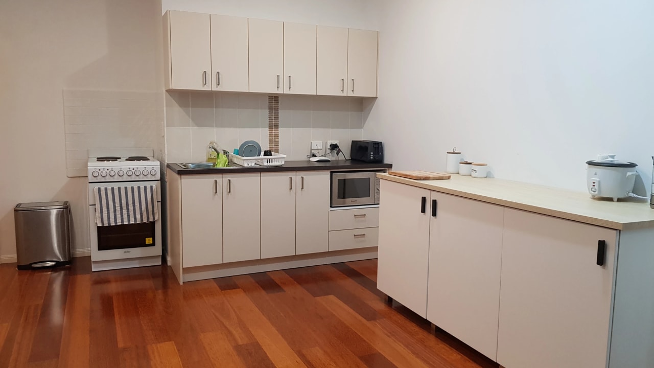 Room in a share house