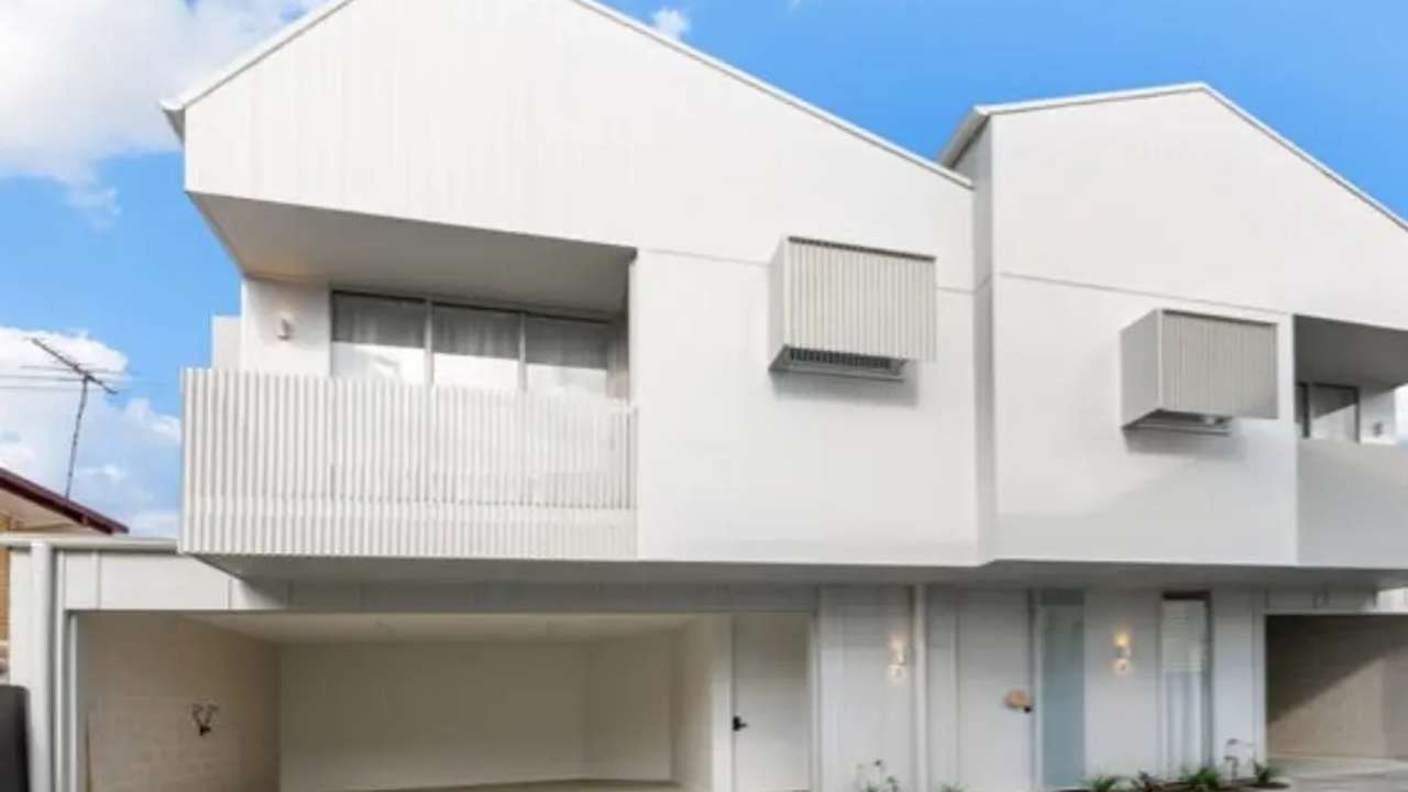 Unfurnished room in a share house