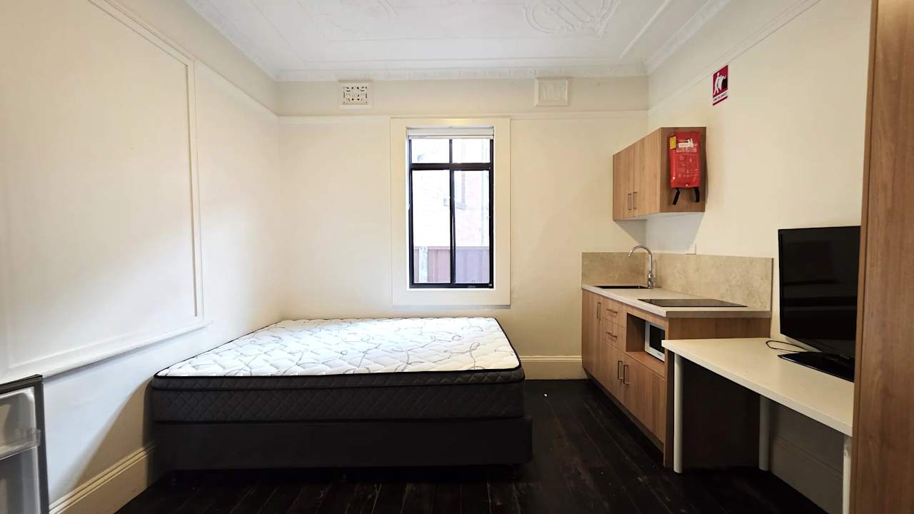 Furnished room in a share house