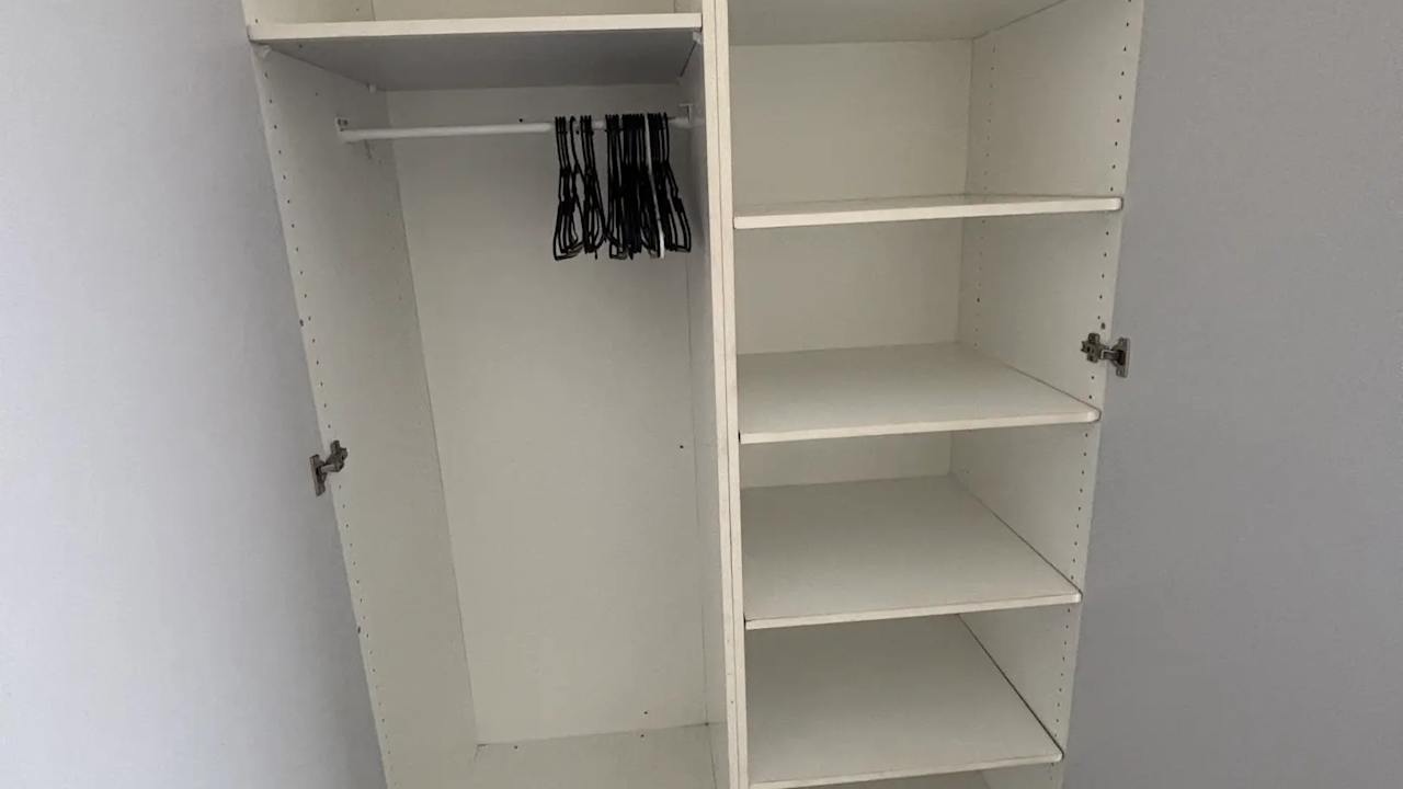 Furnished room in a share house