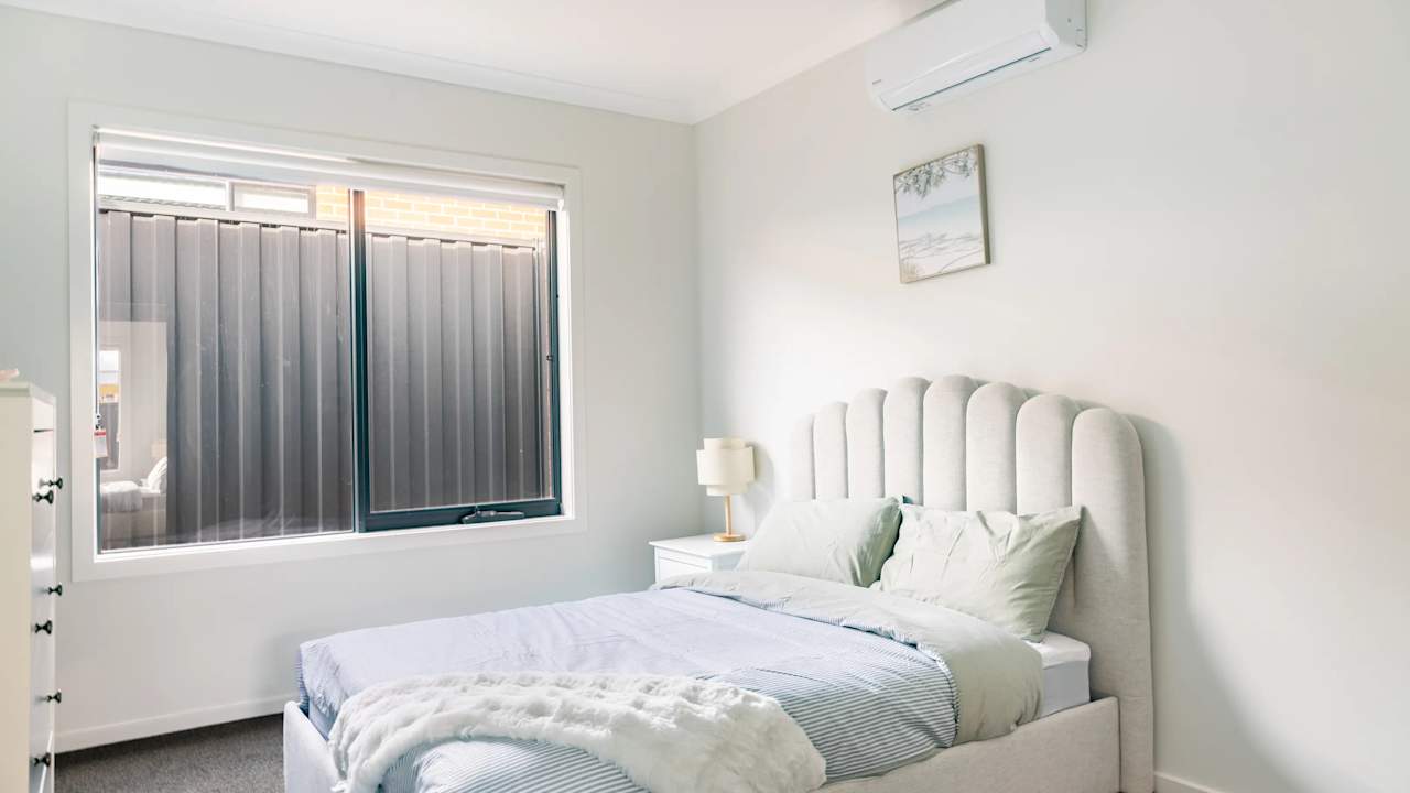 Furnished room with ensuite in a share house