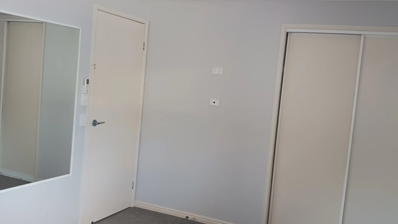 Room in a share house