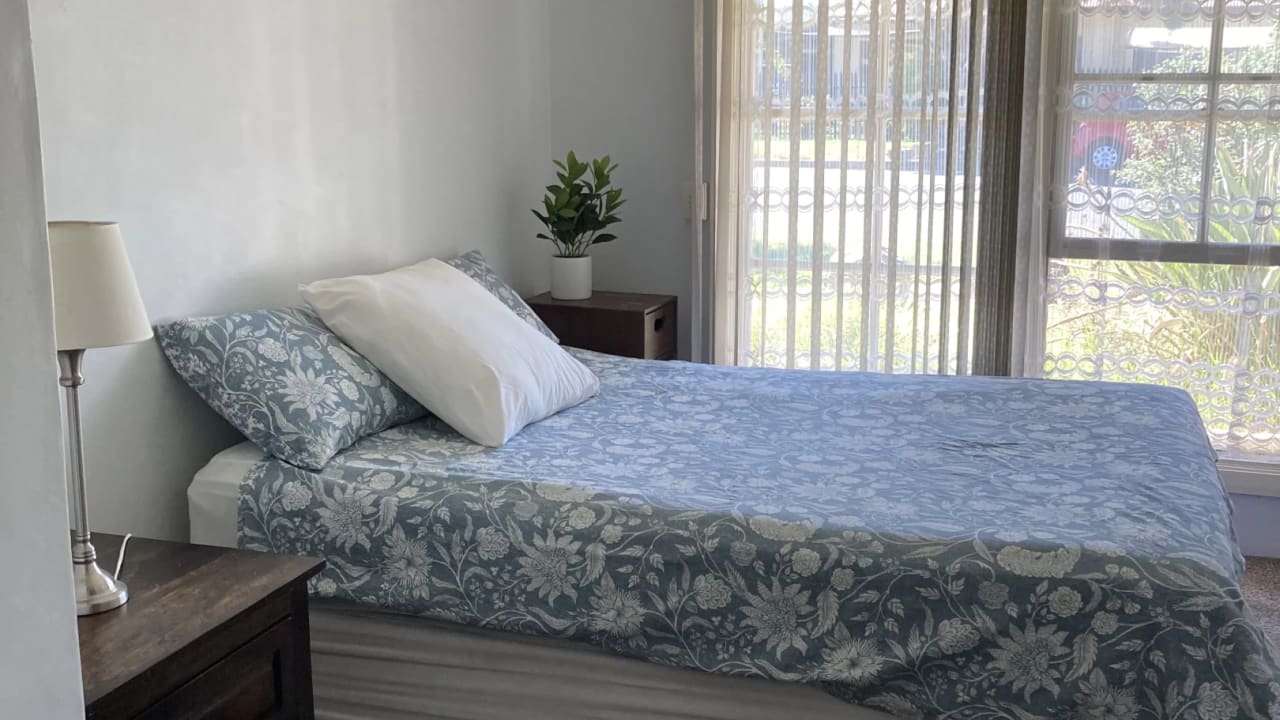 Furnished room in a share house