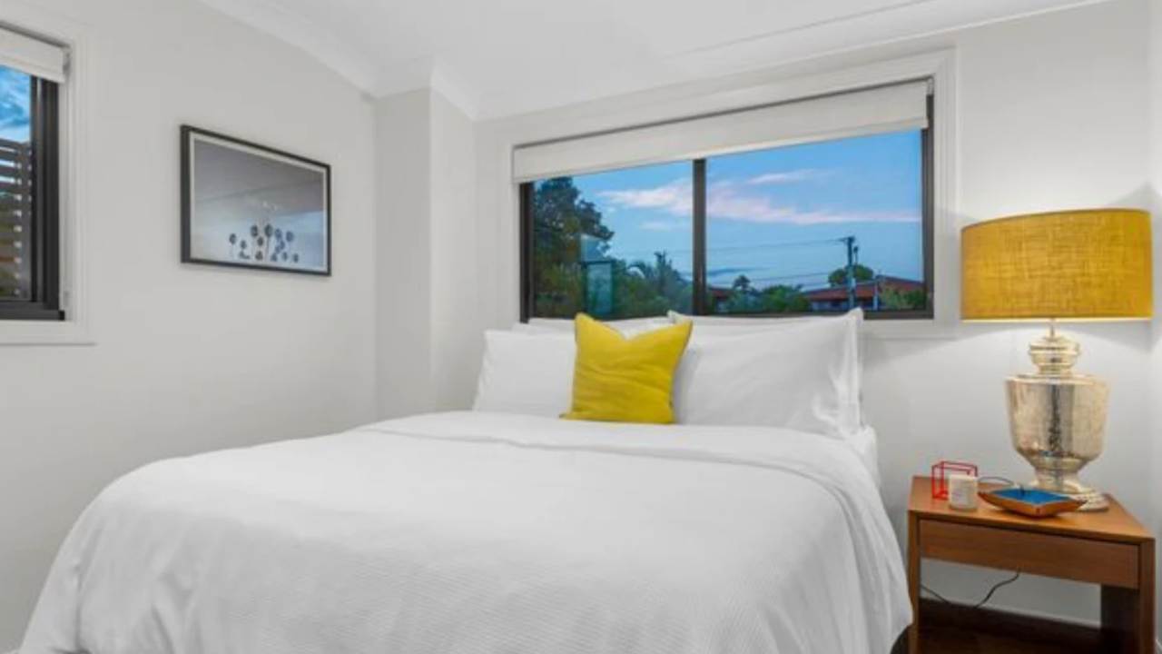 Furnished room with ensuite in a share house