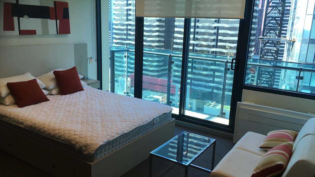 Furnished room studio flat for rent