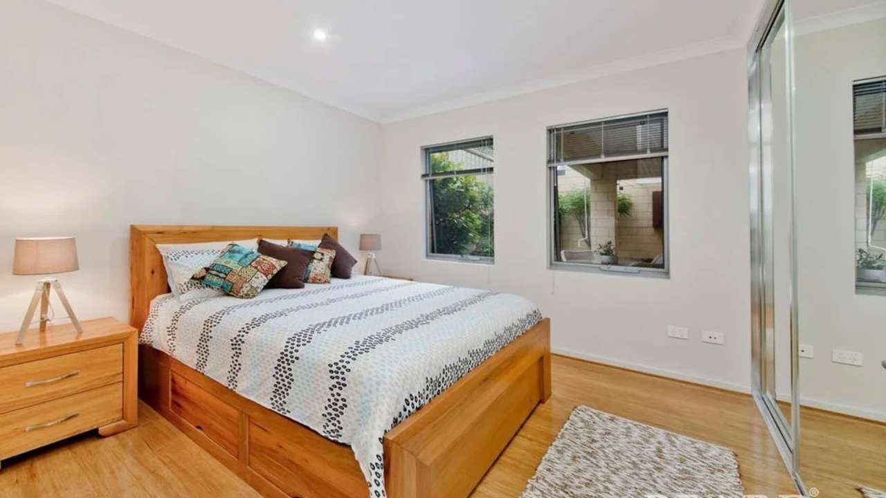Unfurnished room with own bathroom