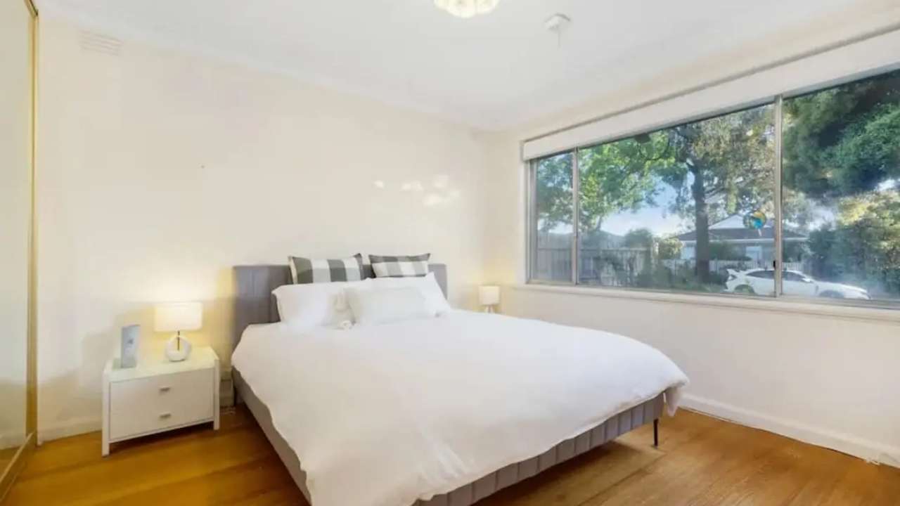 Furnished room with ensuite in a share house