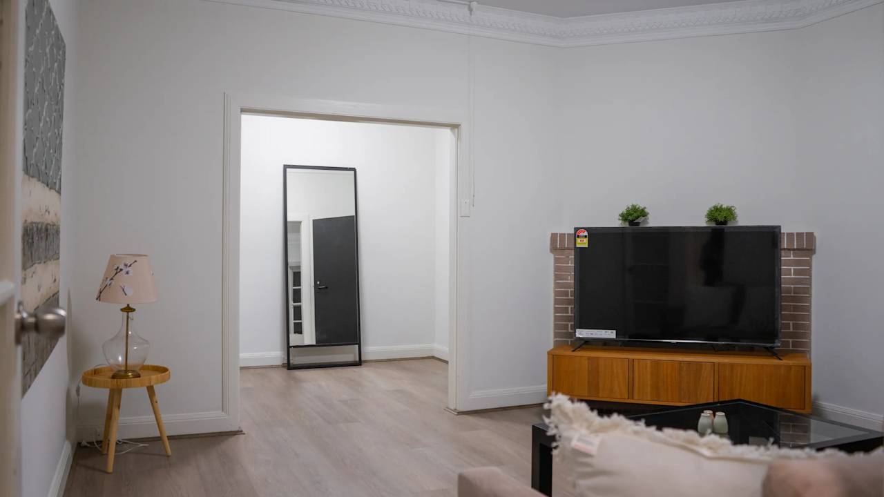 Whole property with 3 rooms for rent
