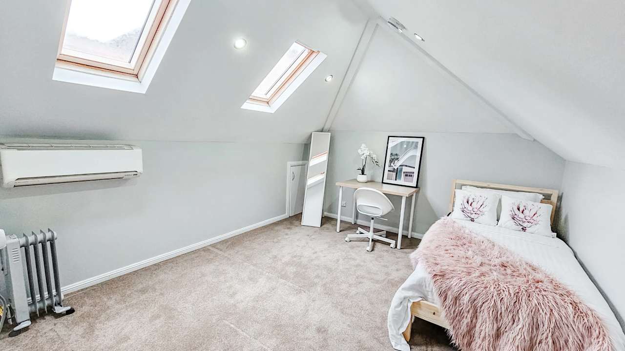 Furnished room with ensuite in a share house