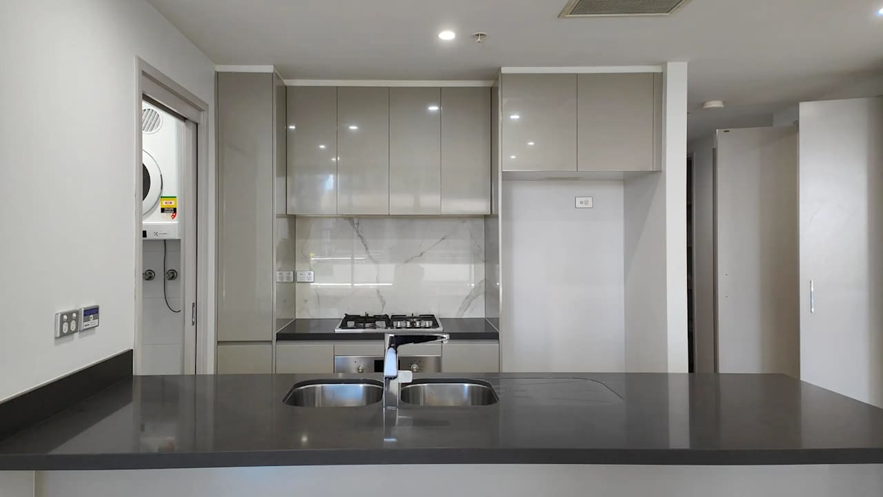 Whole property with 2 rooms for rent