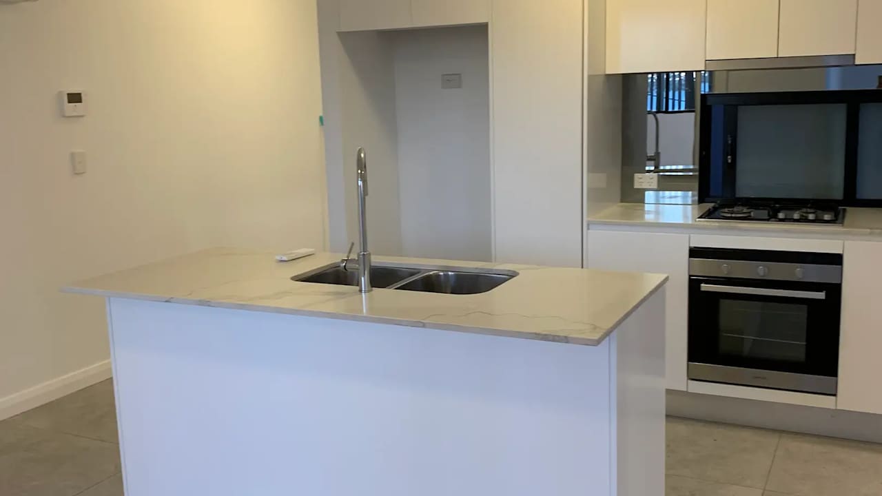 Whole property with 2 rooms for rent