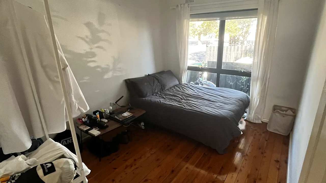 Unfurnished room with own bathroom
