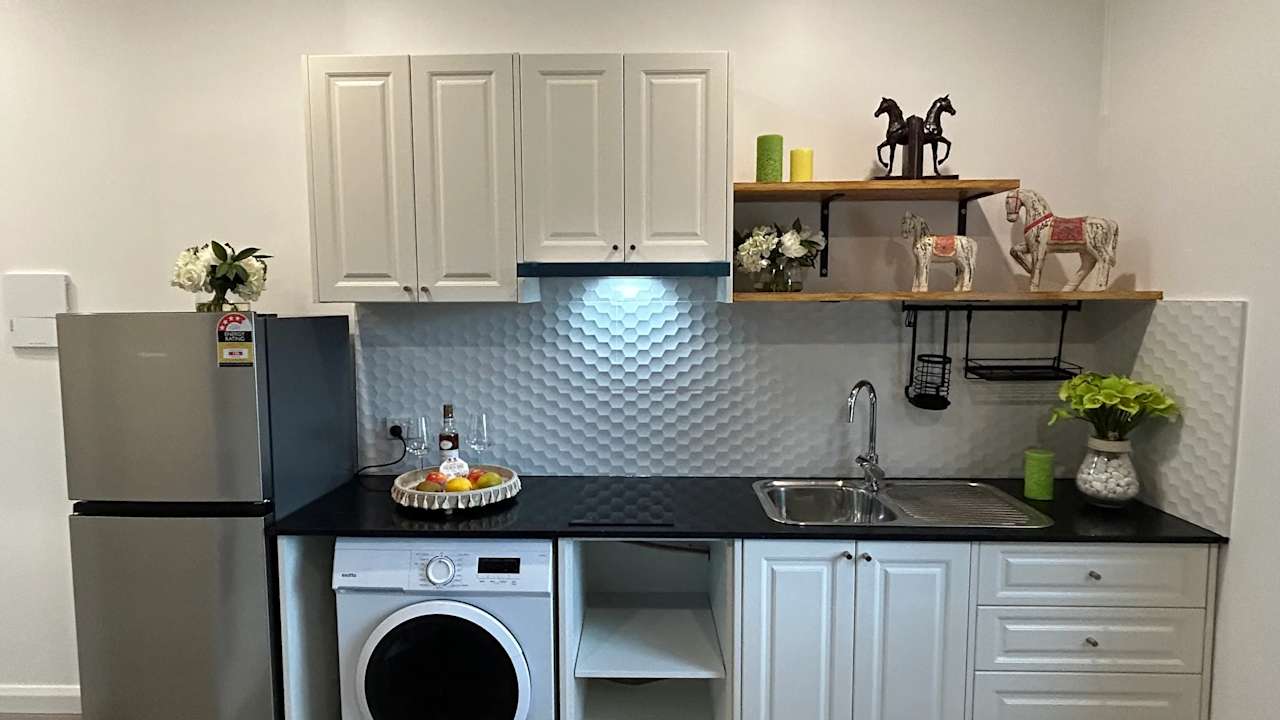 Room with ensuite in a share house