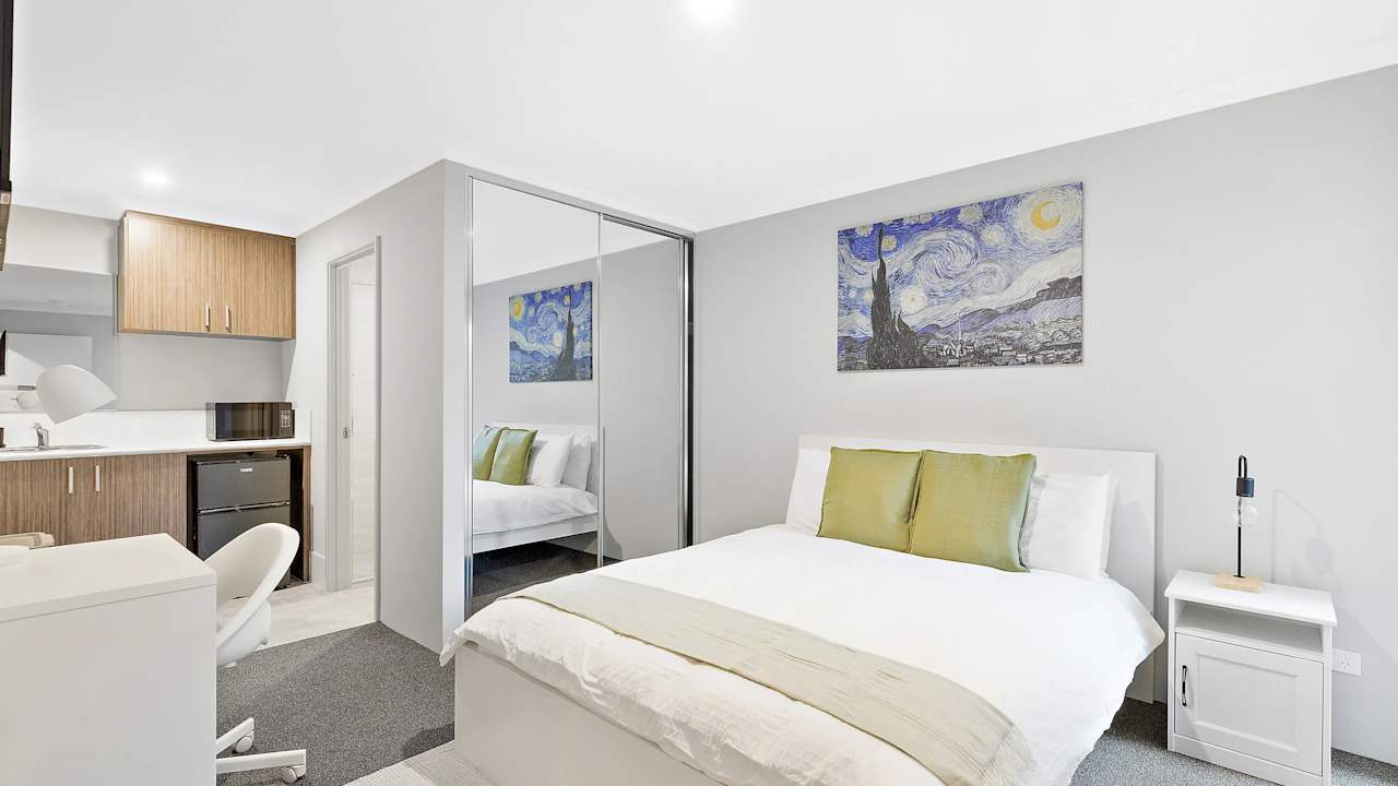 Furnished room with own bathroom