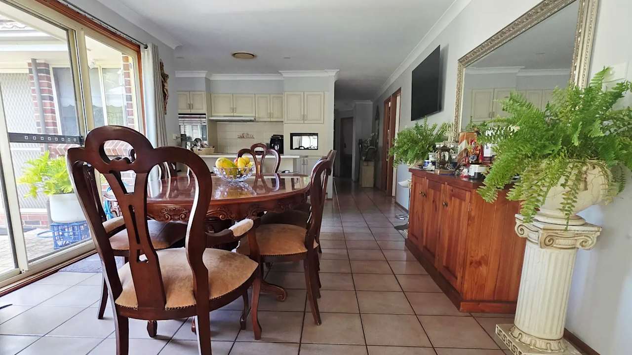 Furnished room in a share house