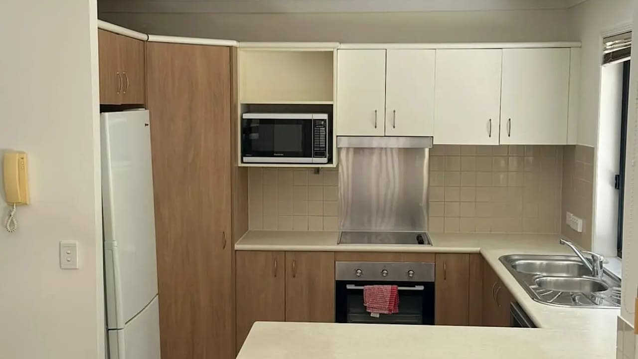 Furnished room with ensuite in a share house