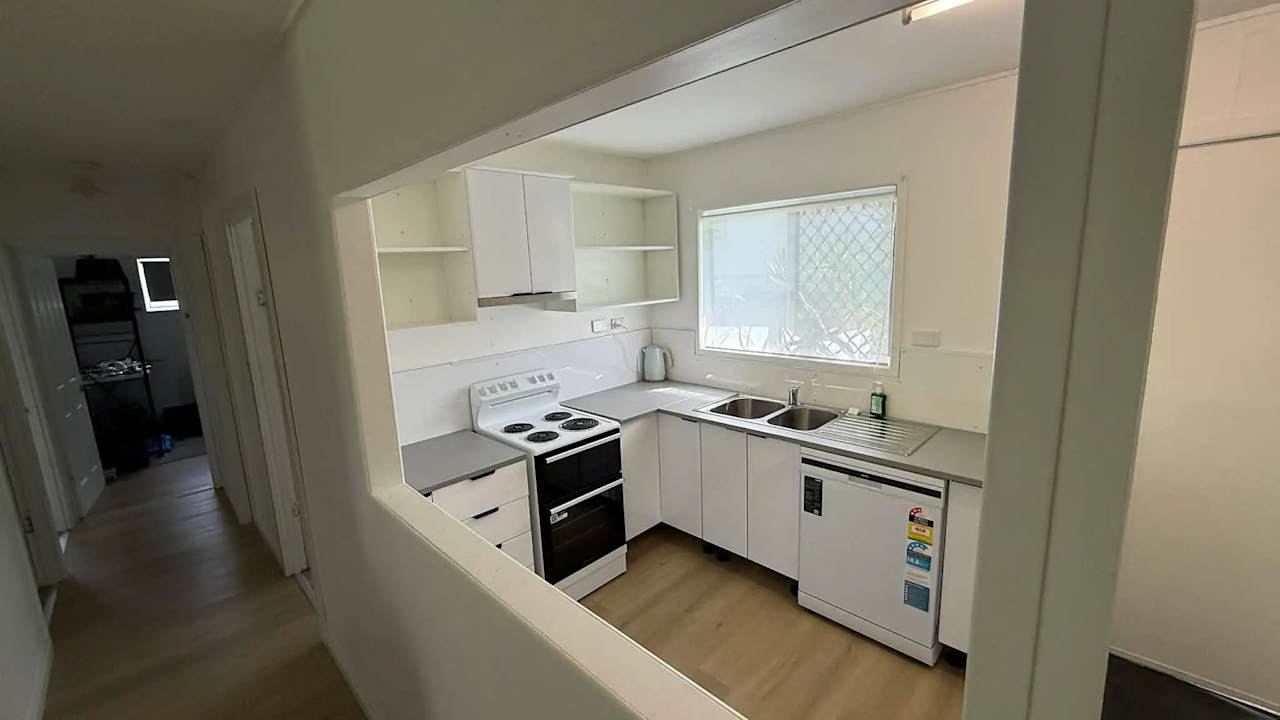 Unfurnished room with own bathroom