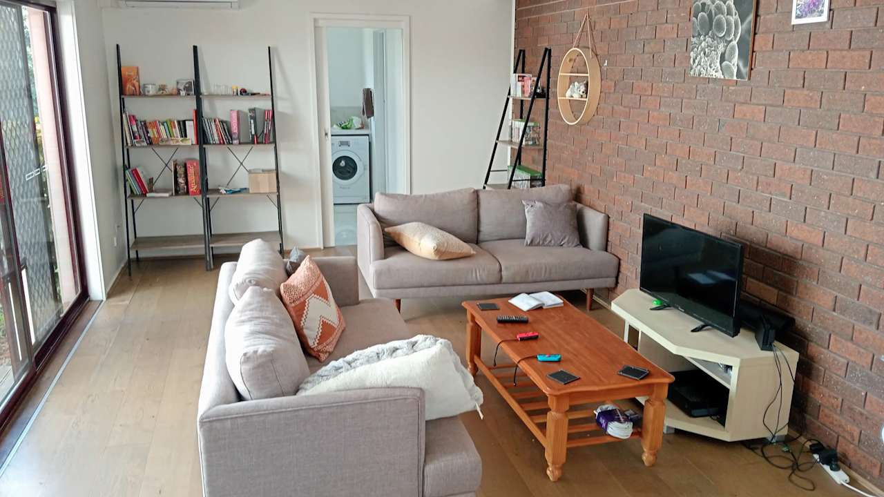 Room in a share house