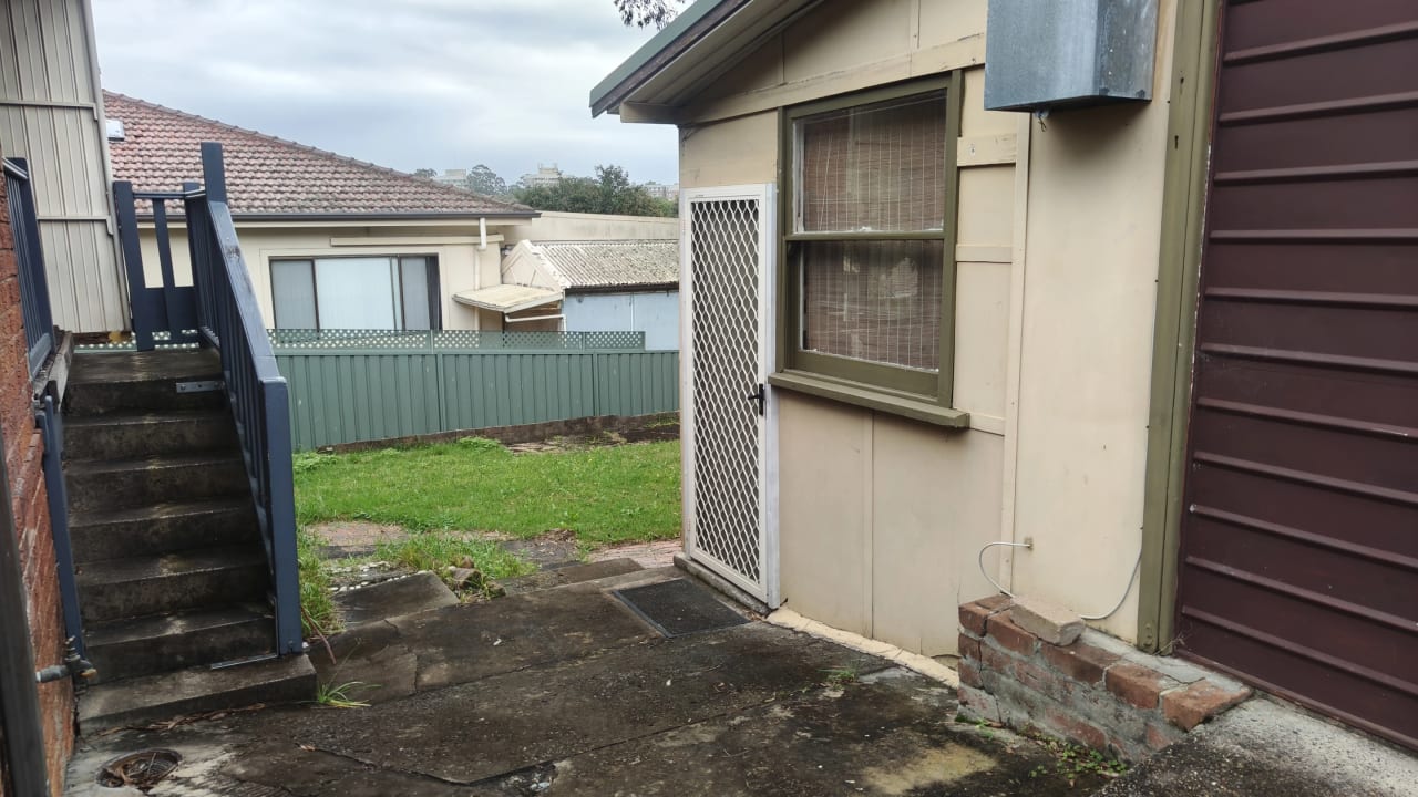 Furnished room granny flat for rent