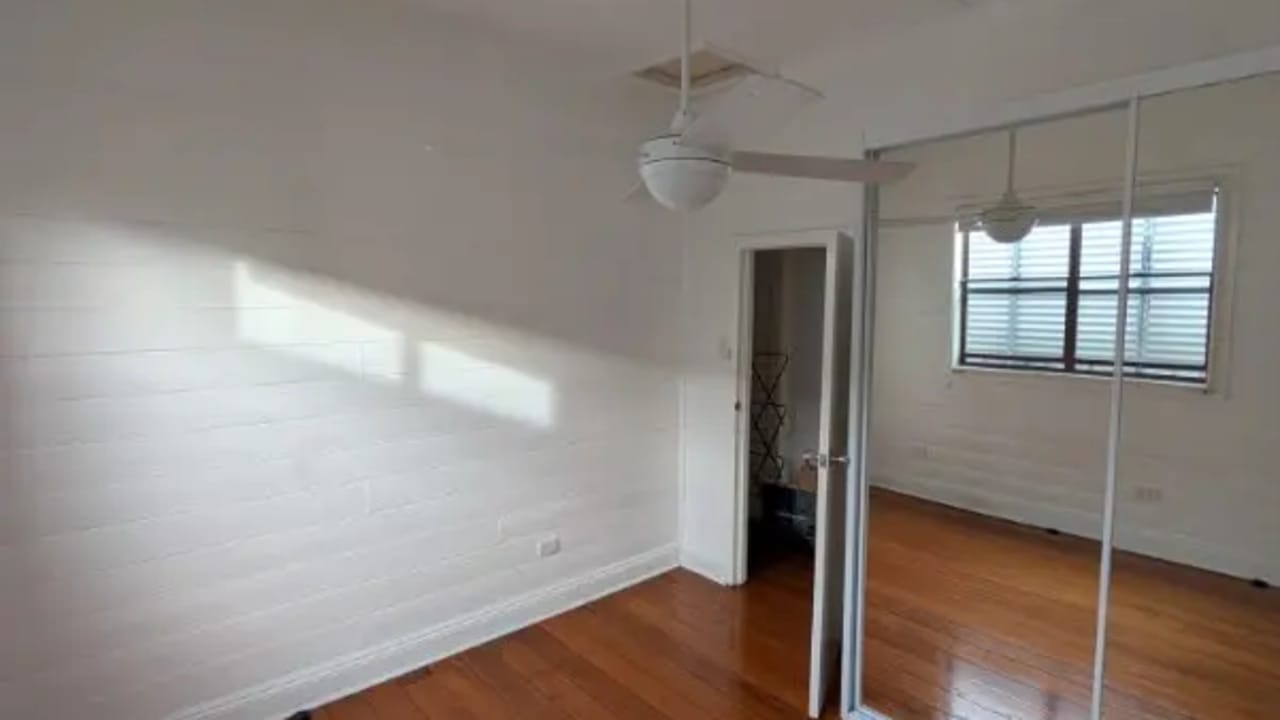 Unfurnished room in a share house